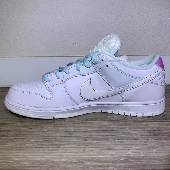Nike SB Dunk Low Pro Be True LGBTQ Pride